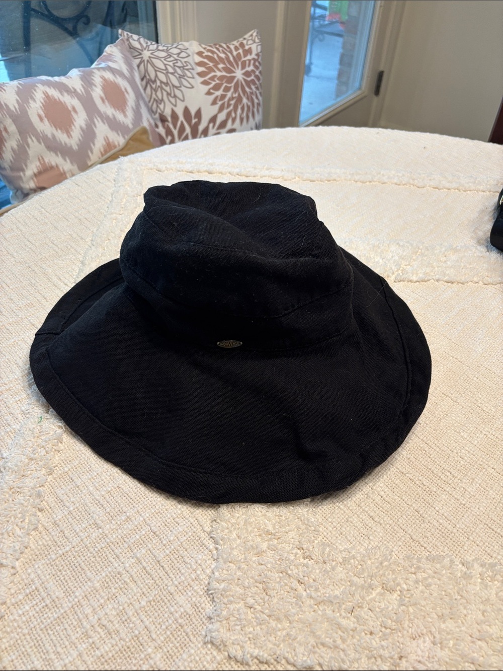 Scala Women’s Cotton Adjustable Classic Black Wide-Brim Bucket Hat - Picture 5 of 5